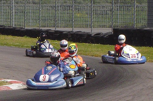 Close Racing